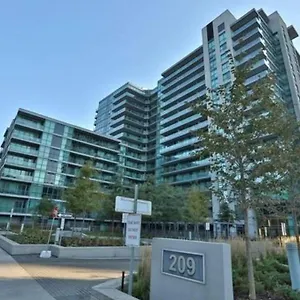  Apartment View W/parking! Canada